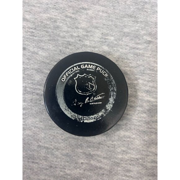 INGLASCO VANCOUVER CANUCKS NHL HOCKEY OFFICIAL GAME PUCK - Picture 3 of 5
